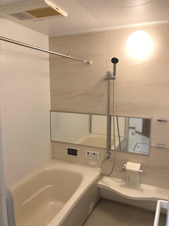 バス・シャワールーム　きれいなお風呂です