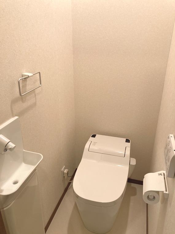 トイレ　コンパクトで使いやすいトイレです