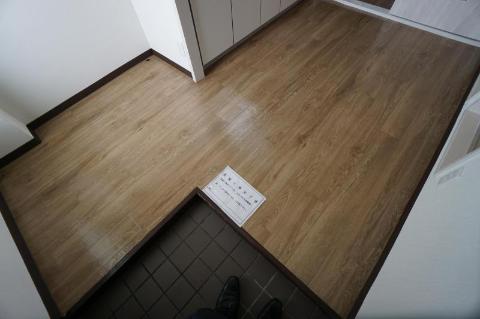 メゾーネ茨木　玄関　玄関