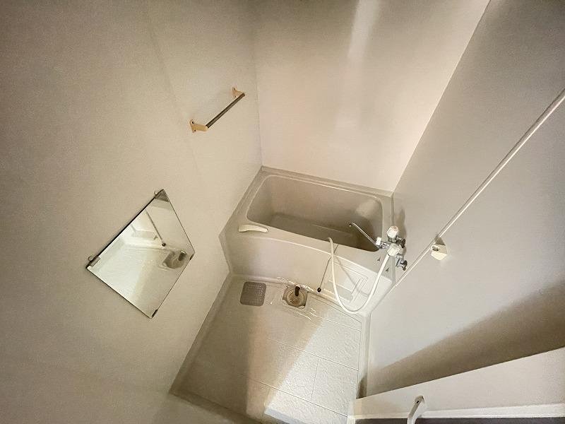 バス・シャワールーム　浴室