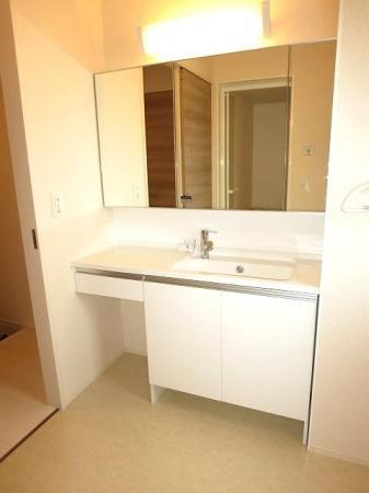 洗面設備　洗髪洗面化粧台