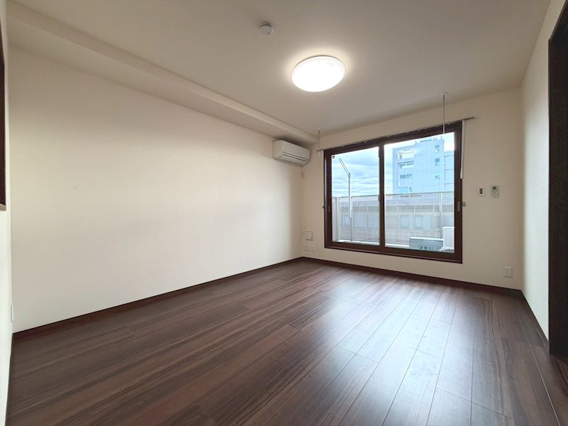 居室・リビング　別号室の参考写真です。