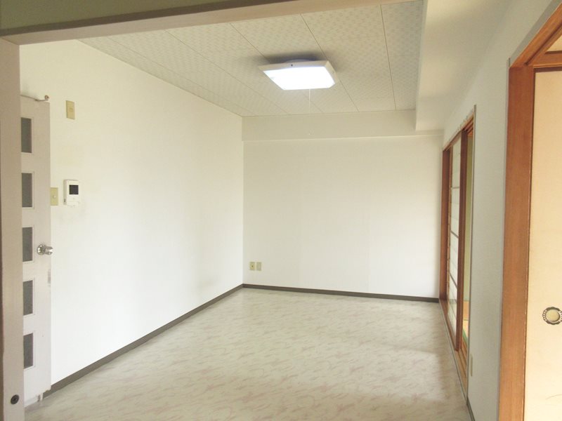 居室・リビング　※別号室のイメージになります。