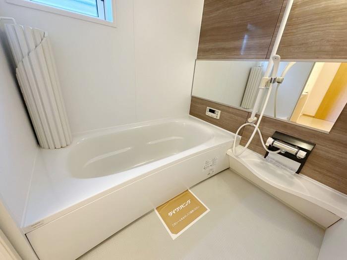 バス・シャワールーム　追い焚き給湯