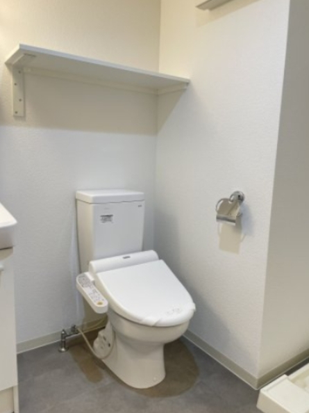 トイレ　トイレ