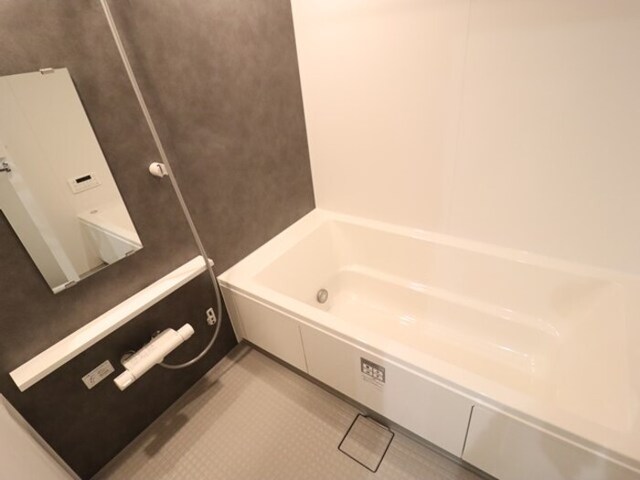バス・シャワールーム　浴室