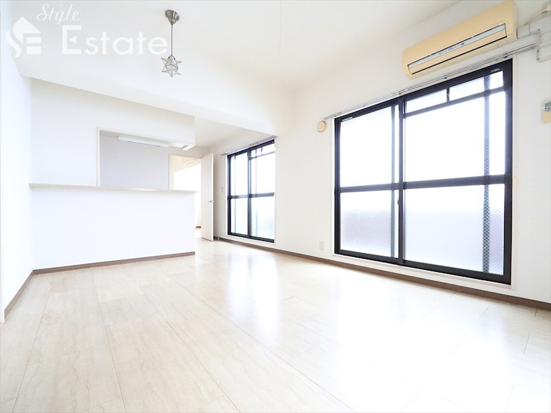 居室・リビング　リビング