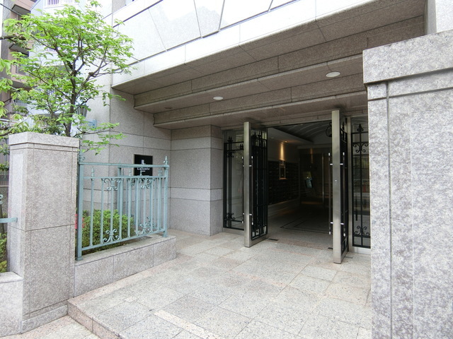 エントランス　エントランス