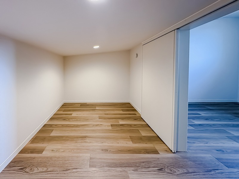収納　小屋裏収納