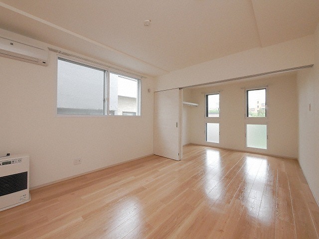 居室・リビング　使いやすいリビングです