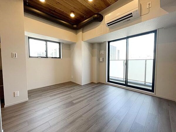 居室・リビング　★《見学予約受付中》当店では契約金がクレジット決済可能です★