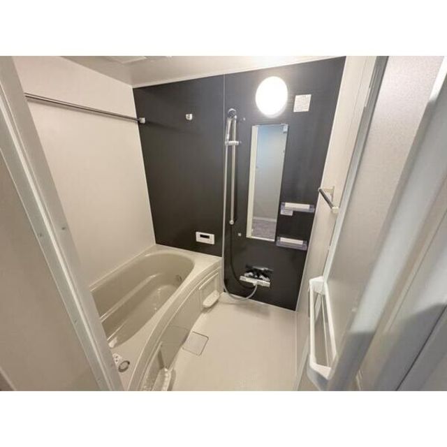 ＪＲ東海道本線 西宮駅 徒歩4分 3階建 築1年の風呂写真