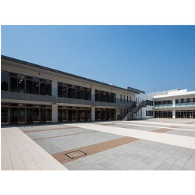 中学校　土浦市立新治学園義務教育学校（中学校）まで2640m