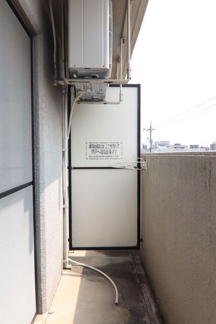 バルコニー　別室の参考写真です。※現況優先