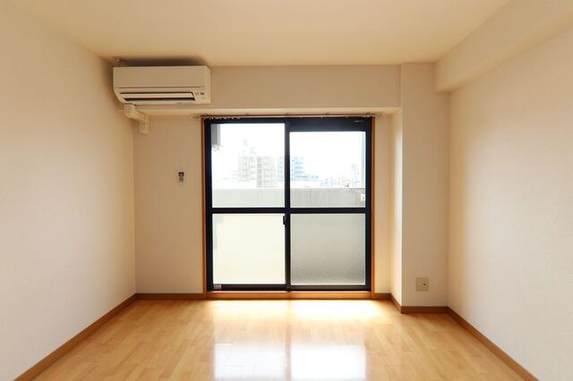 居室・リビング　別室の参考写真です。※現況優先