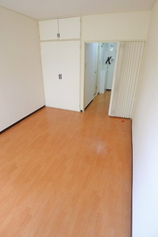 居室・リビング　同型のお部屋の写真です