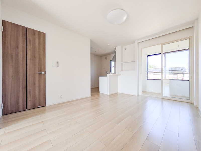 居室・リビング　図面と現状に相違がある場合には現状を優先