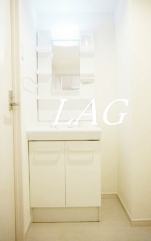 洗面設備　洗面台です。