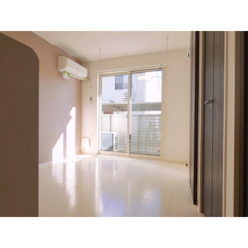 居室・リビング　図面と現状に相違がある場合には現状を優先