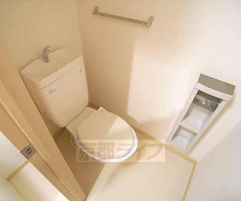 トイレ　ゆったりしたトイレ