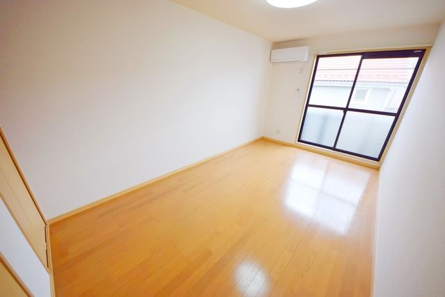 居室・リビング　★陽当たりの良いお部屋です★