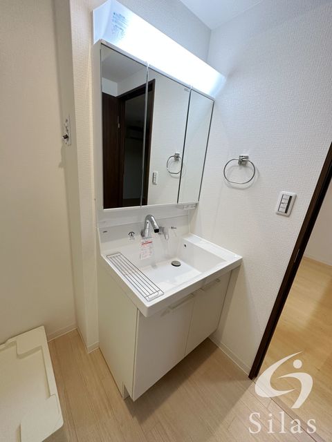 洗面設備　同仕様