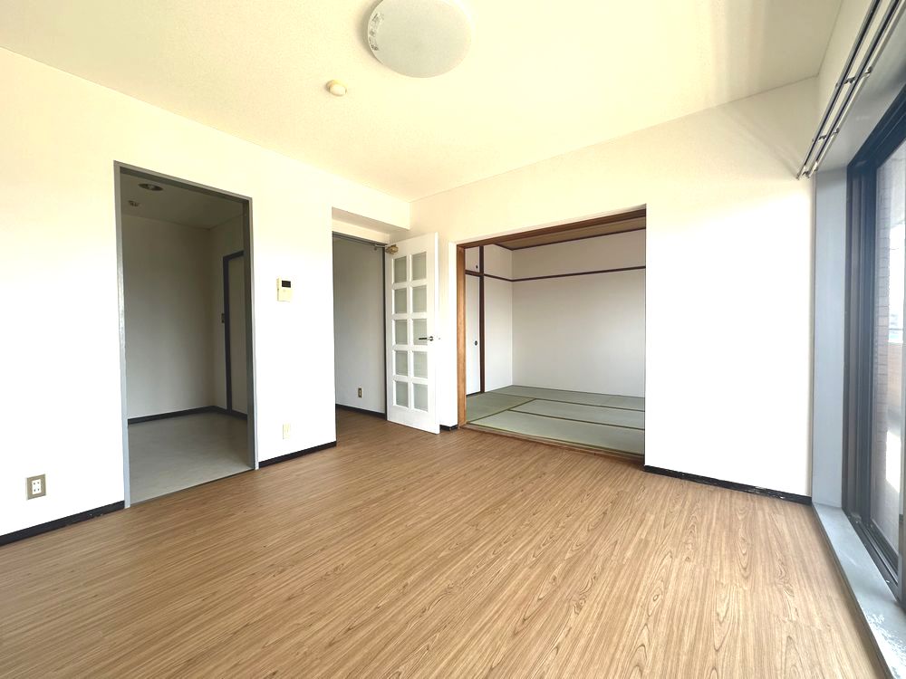 居室・リビング　※別部屋参考写真となります。