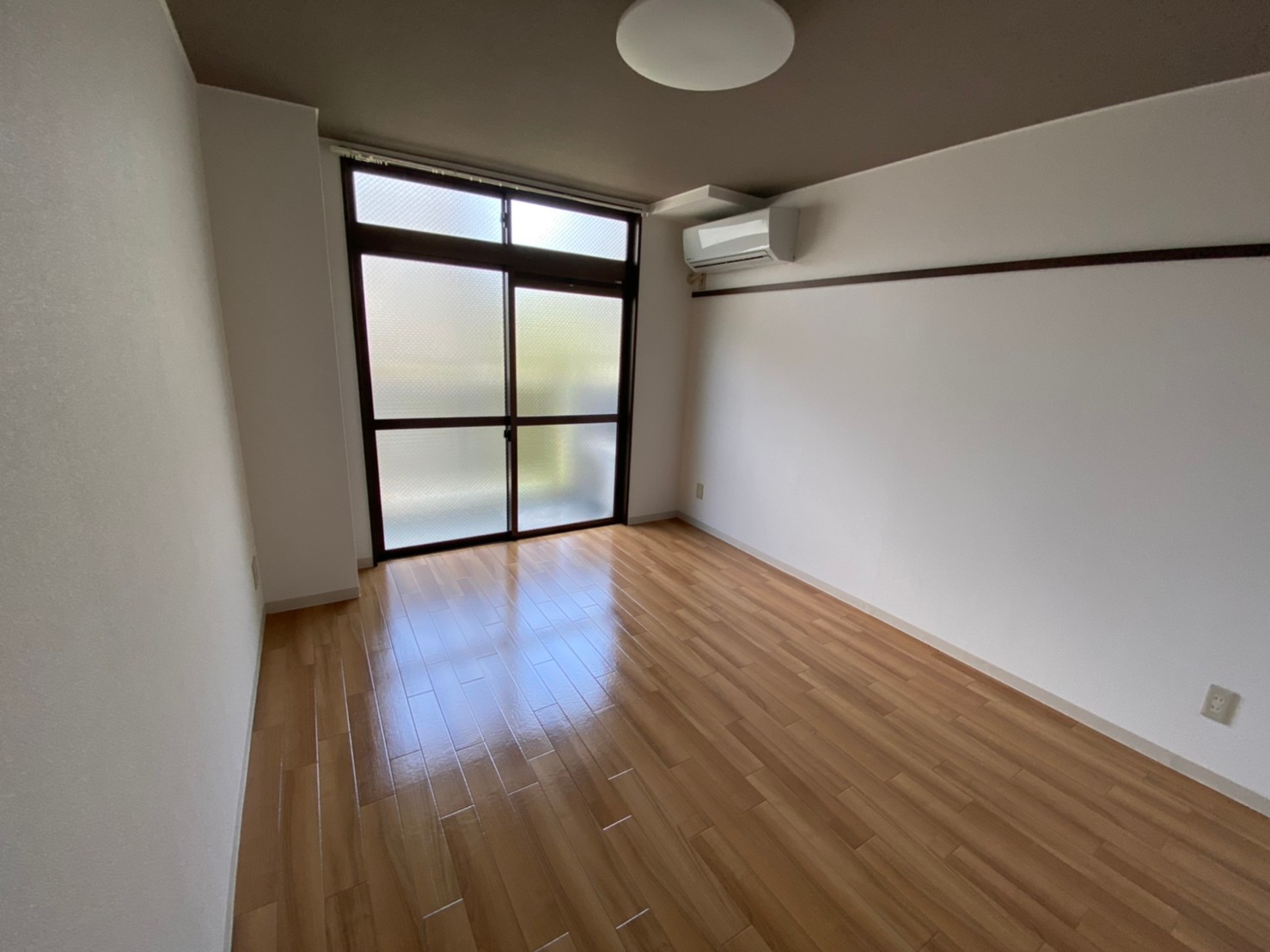 居室・リビング　同仕様写真