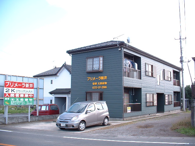 プリメーラ新井の建物外観