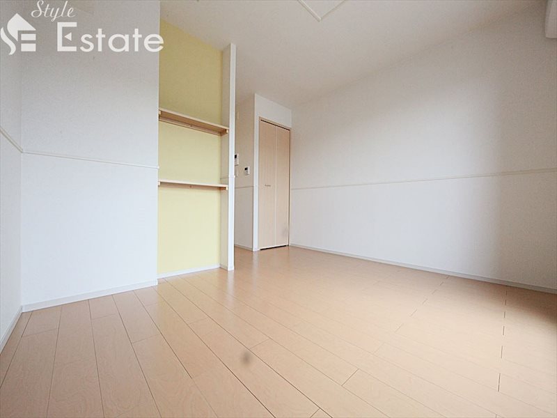 居室・リビング　内装