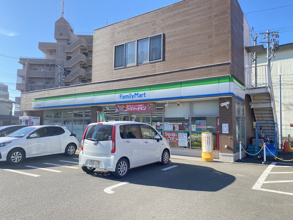 コンビニ　ファミリーマート 若林河原町店（コンビニ）まで300m