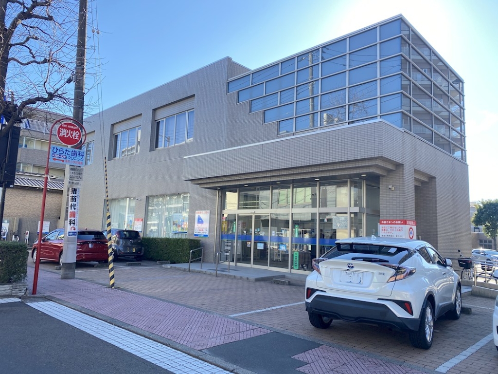 銀行　七十七銀行河原町支店（銀行）まで322m