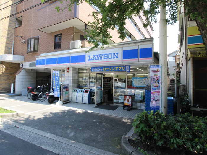 コンビニ　ローソン（コンビニ）まで250m