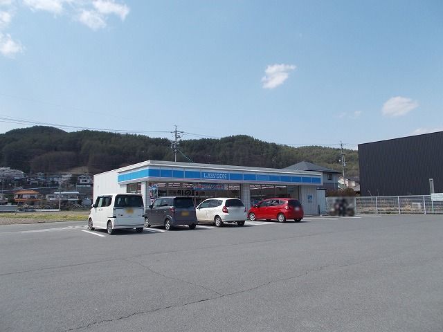 コンビニ　ローソン　茅野米沢店（コンビニ）まで800m
