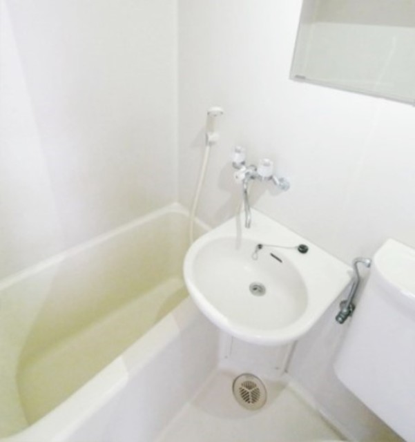 バス・シャワールーム　別部屋同仕様タイプ