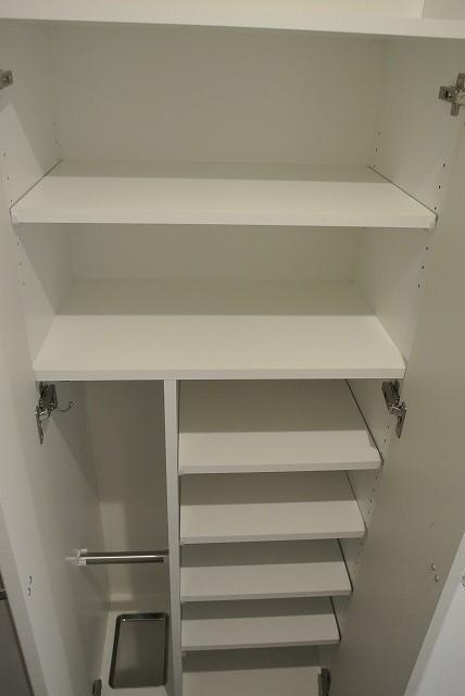 玄関　※別部屋参考写真です。