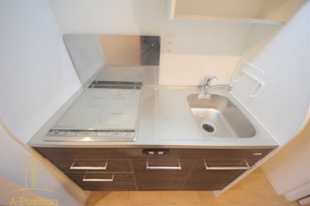 キッチン　セレニテ福島カルム