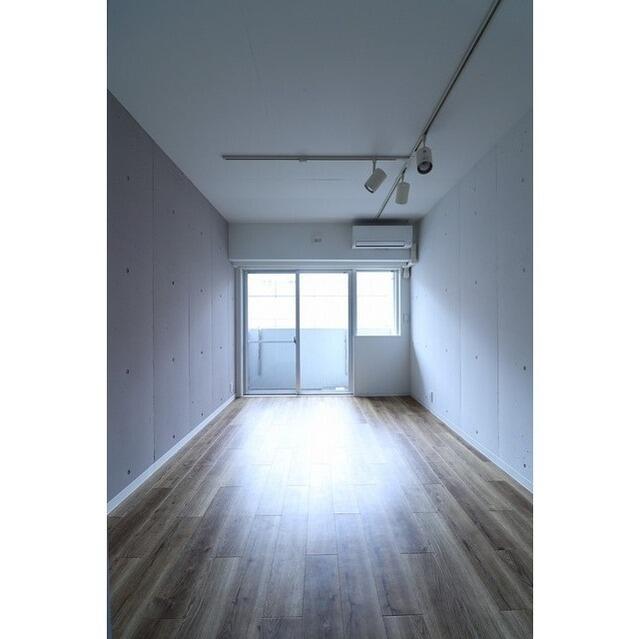 居室・リビング　※別部屋参考写真