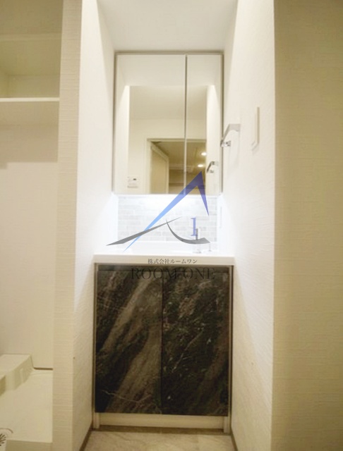 洗面設備　洗面台です。