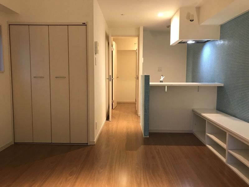 居室・リビング　別部屋参考写真となります