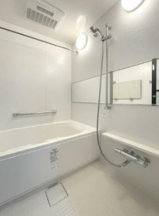 バス・シャワールーム　別部屋参考写真