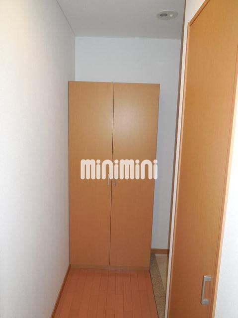 玄関　下駄箱つきですよ