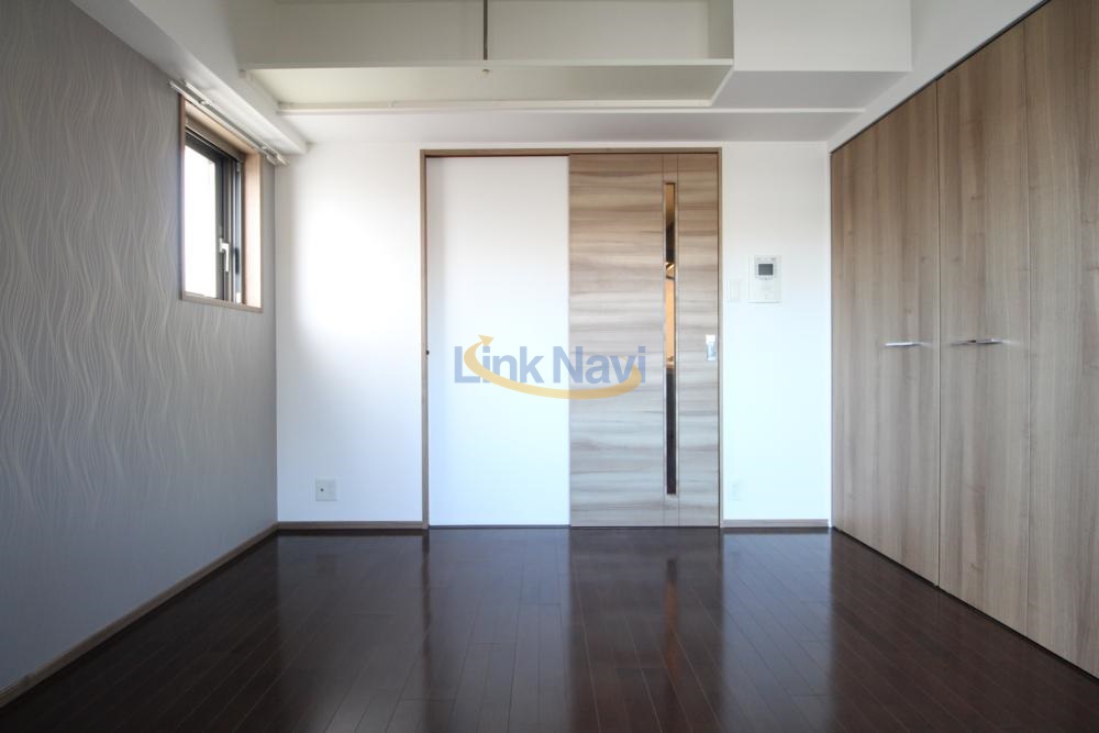 居室・リビング　クリーニング前です。