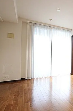 居室・リビング　別タイプ部屋　参考写真です