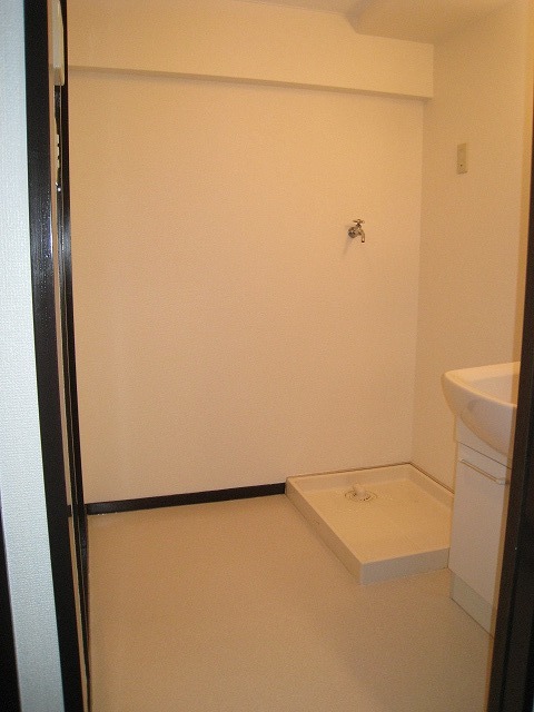 洗面設備　現況と相違する場合は現況を優先します。