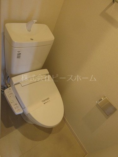 トイレ　※別号室参考写真