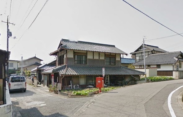 郵便局　上平良簡易郵便局（郵便局）まで170m