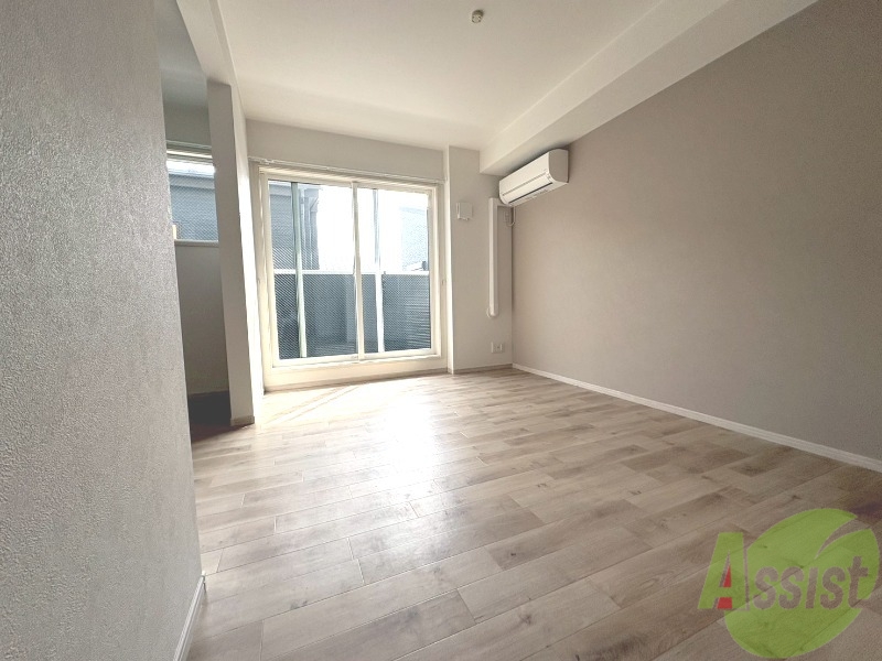 居室・リビング　７．６帖のリビングです。お部屋を広く使えます。