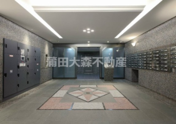 エントランス　防犯カメラTVモニター付オートロック宅配BOXメールBOX管