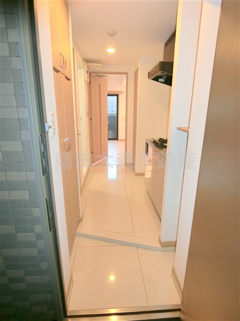 玄関　ダブルロック